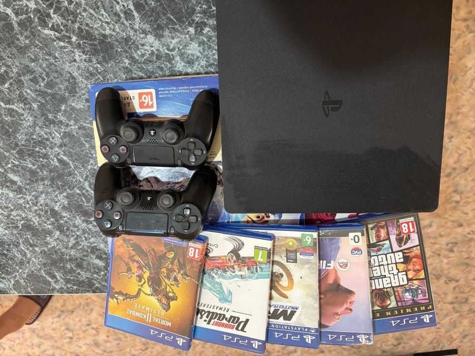 Ps 4 1trb состояние идеальное