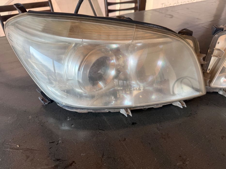 Фарове за toyota rav4 след 2006г