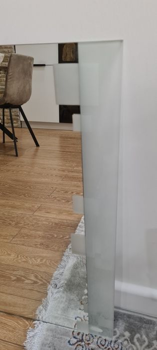 Зеркало настенное