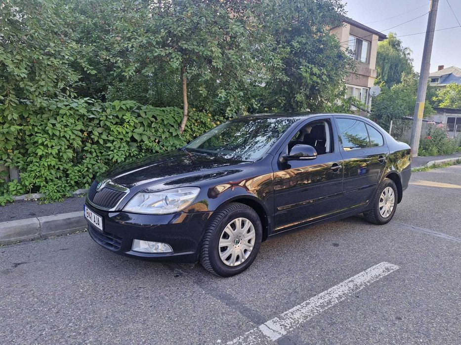 SKODA Octavia 2012 — imagine 2