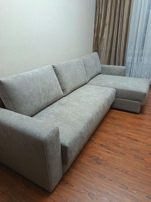 Диван большой, раскладной