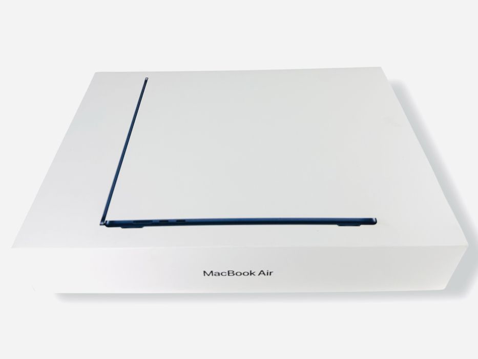 НАЛИЧЕН! Apple MacBook Air 15" M4 16RAM 256SSD Midnight Гаранция!