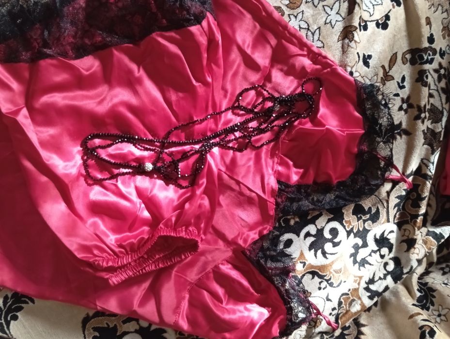 Продам комплект нижнего белья