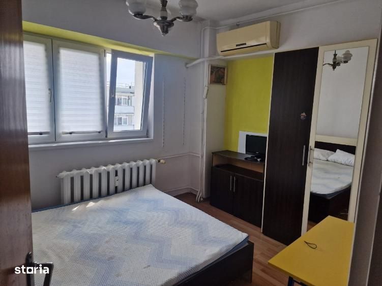 Apartament 3 camere cu loc de parcare in zona Stefan Cel Mare 5 min de