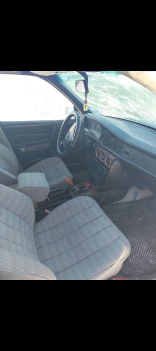 Мерседес 190 продам