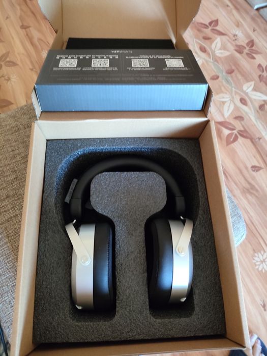 Планарные наушники HIFIMAN HE400se