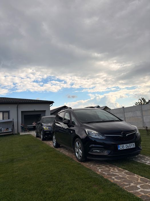 Opel zafira tourer urgent