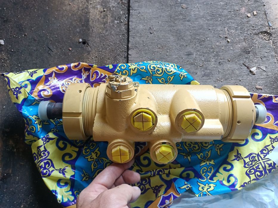 Продам усилитель руля. Новый