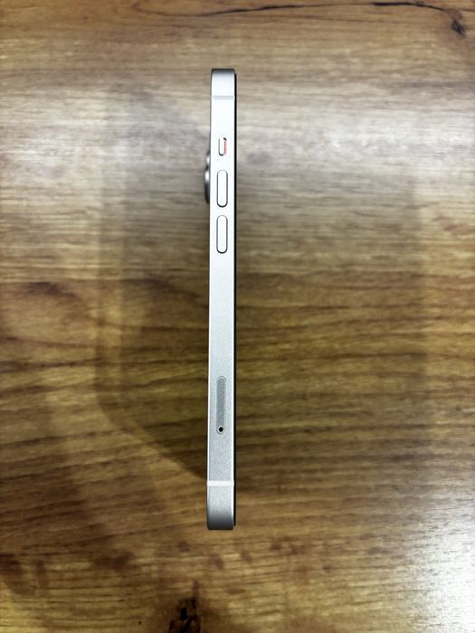 Iphone 14 с оставаща гаранция