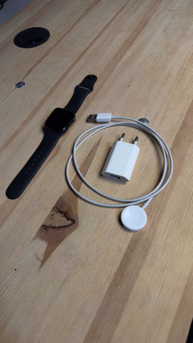 Apple Watch Series 6, Aluminiu, Space Grey, Uzat