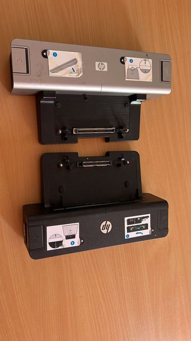 Se vinde - Docking station HP pentru laptop.