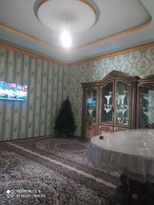 Намунали уй сотилади