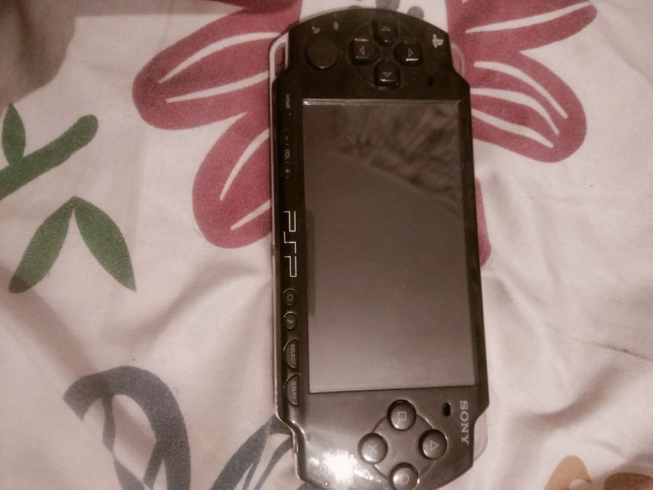 Продам PSP 1000 fat