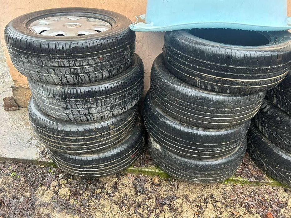 Баллон, шина, покрышка  R16