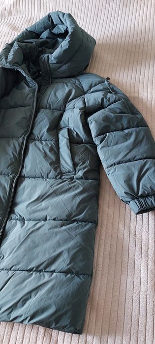 Продам пуховик женский
