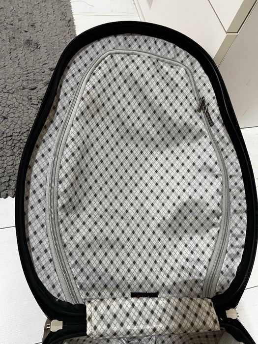 Детски твърд куфар с раничка