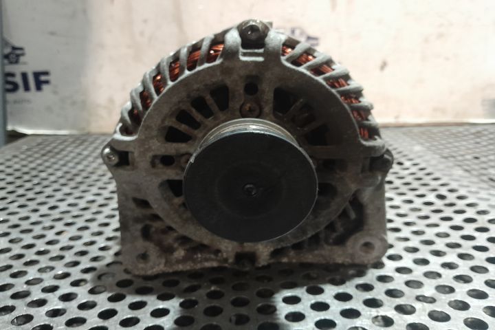 Alternator 23100JD71A 23100JD71A Nissan Qashqai prima generatie J10