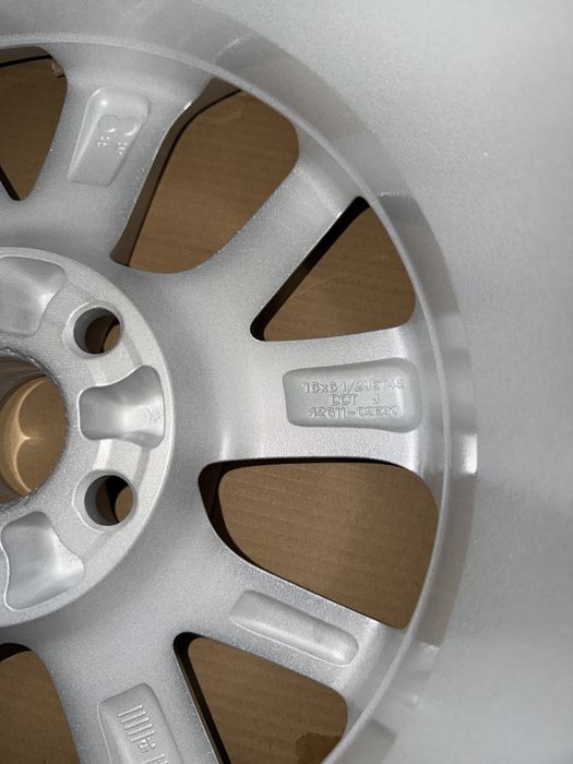 Продавам джанти 16” Тойота/Toyota