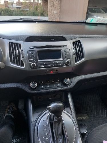 Navigatie Android KIA Sportage Waze YouTube GPS USB