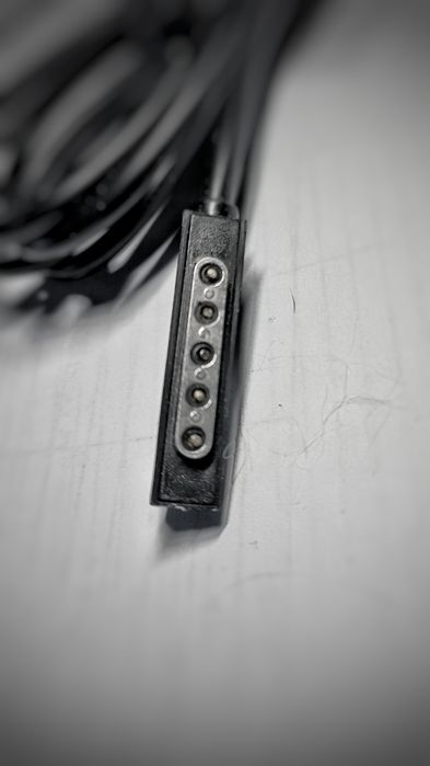 Зарядка Microsoft Surface