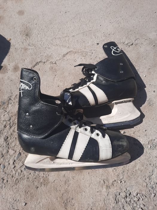 Продам коньки в хорошем состоянии