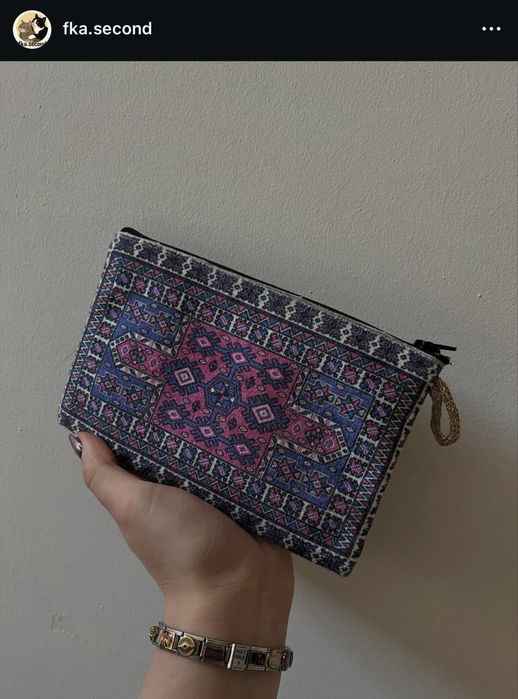 кошелек/косметичка в ковровом стиле