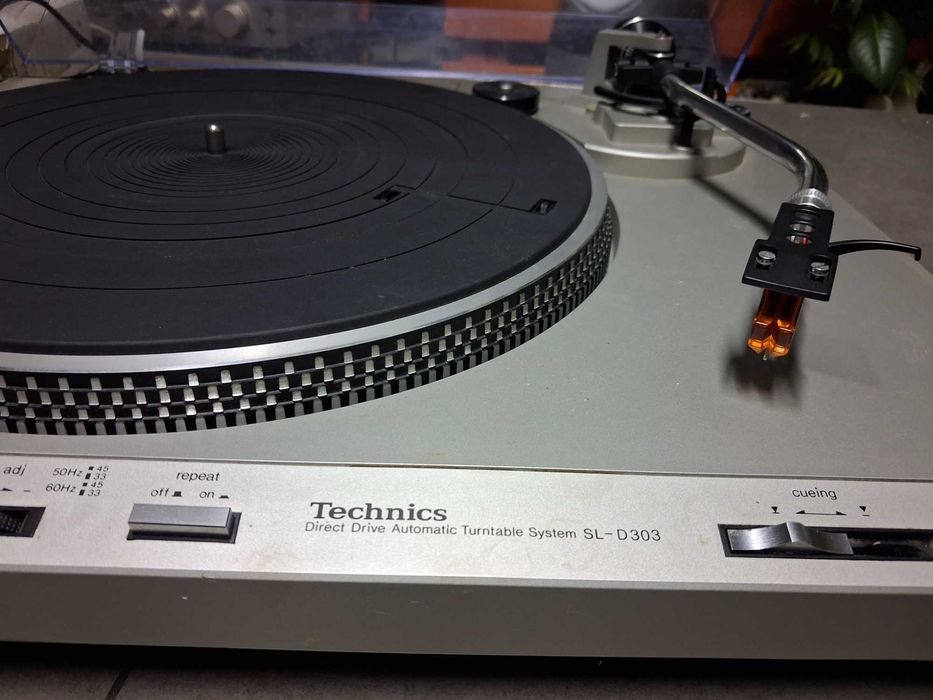 Pick-up Technics SL D303 direct drive