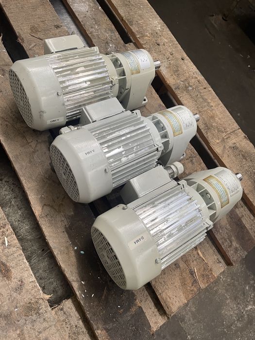 Мотор-редуктор/редуктори