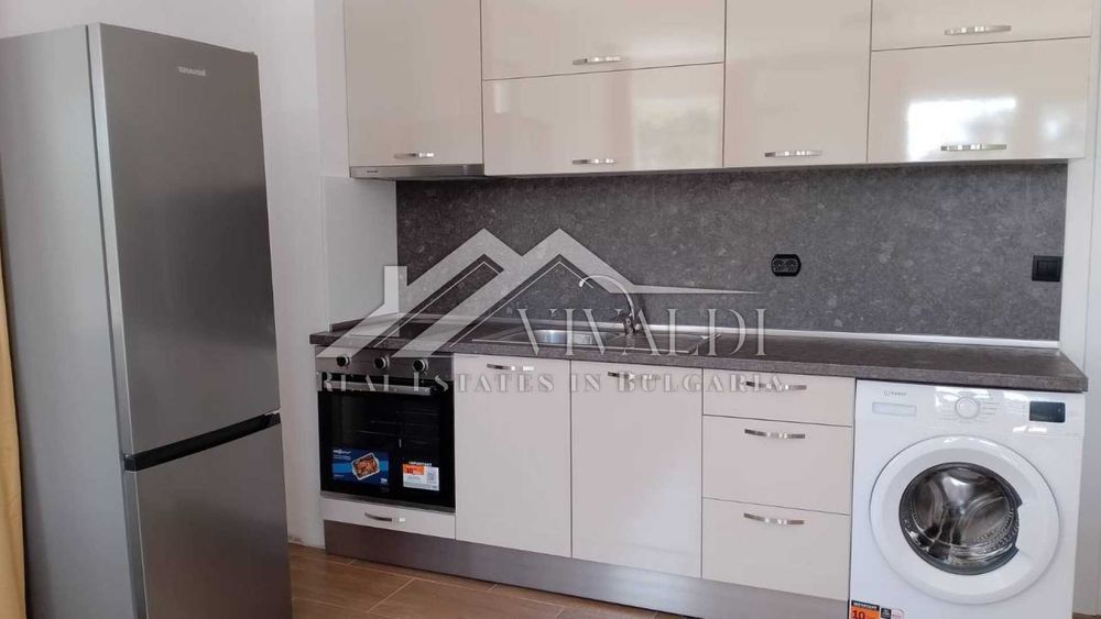 Дава се под наем Двустаен апартамент в Варна, м-т Пчелина - 73 кв.м за 510 € - Снимка #1