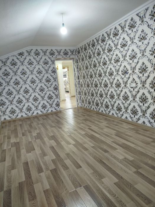 Продам квартиру  сина завод
