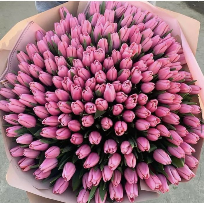 Цветы оптом,доставка цветов,тюльпаны,пионы,гортензии