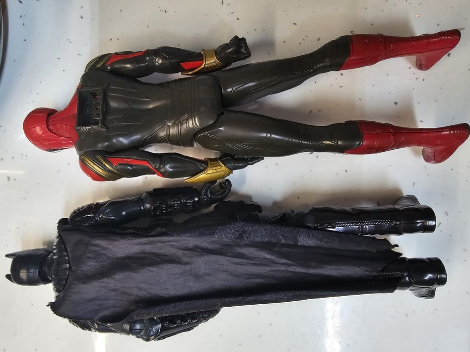 Set lot 2 figurine păpuși Spiderman Batman