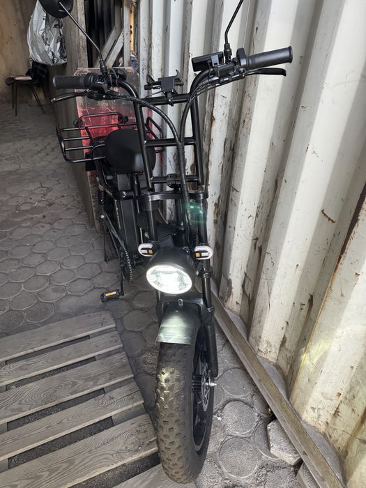 Продам электро велосипед 1квт 60v