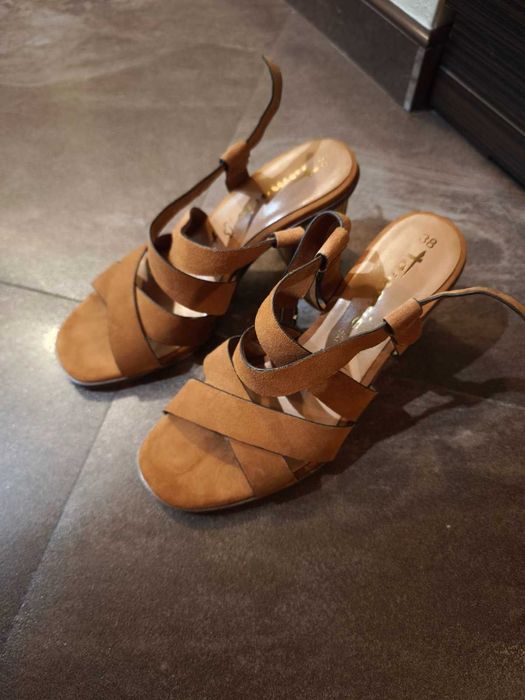 Дамски сандали Tamaris