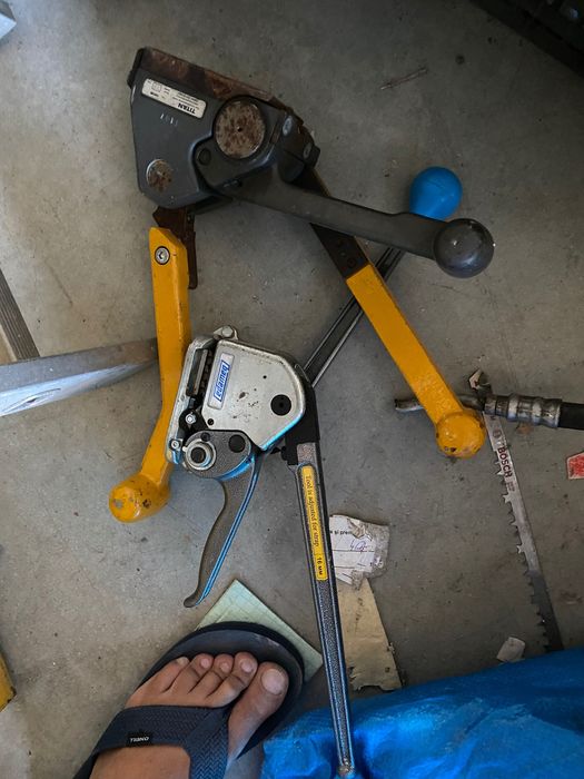 Masina manuala de legat cu banda Titan