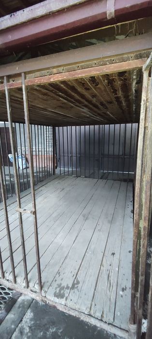 Кафас сотилади жуда бакуват килиб ясалган таги пол тахта ИТ ёки куй ун