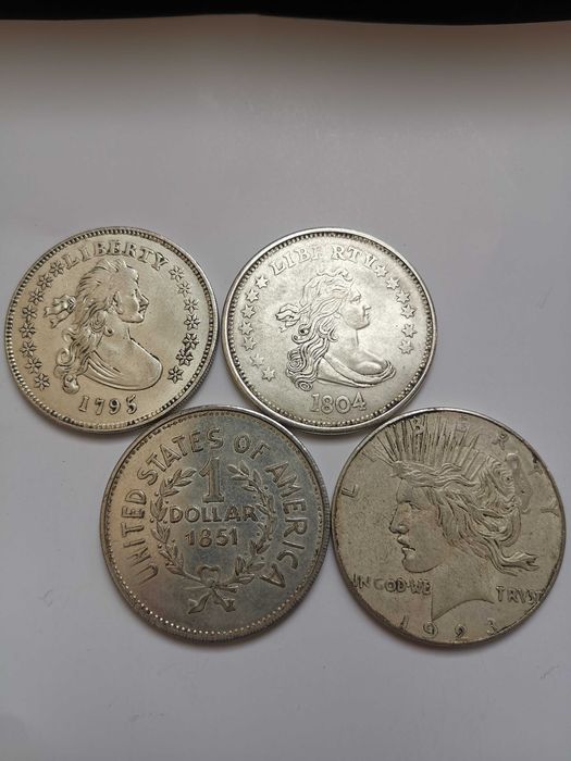 Монета 1 долар от САЩ - реплика