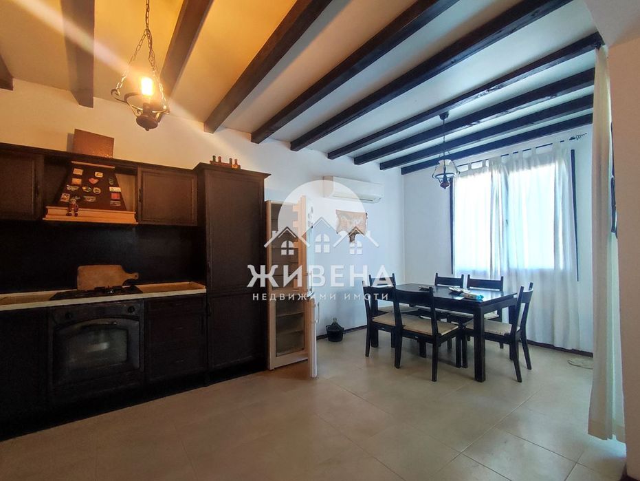Продава реновирана обзаведена къща в с.Болярци, площ 134 кв.м