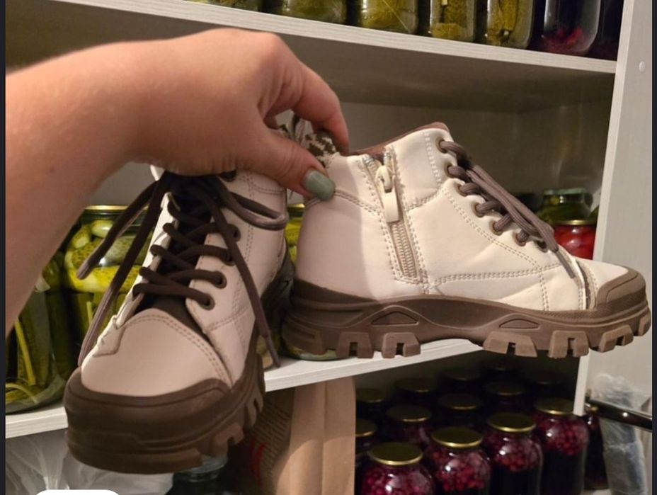 Ботинки на девочку