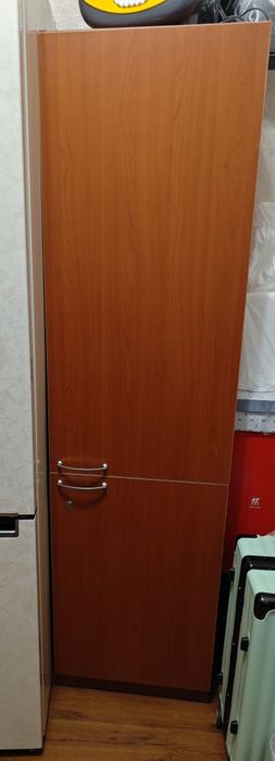 Шкаф распашной  для одежды