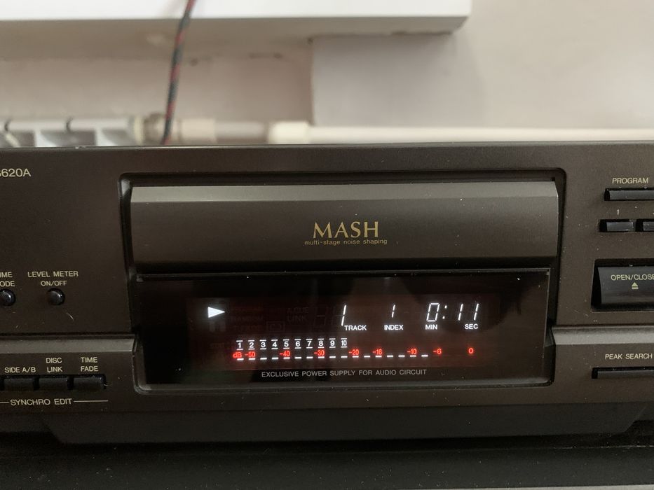 Проигрыватель cd Technics SL-PS620A