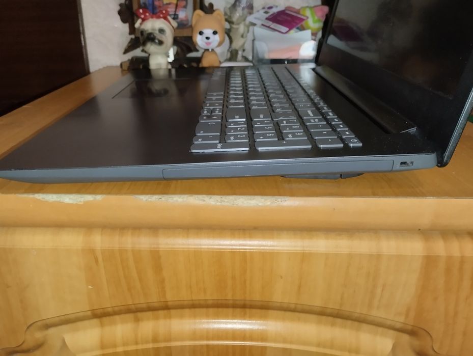Продам Lenovo ноутбук