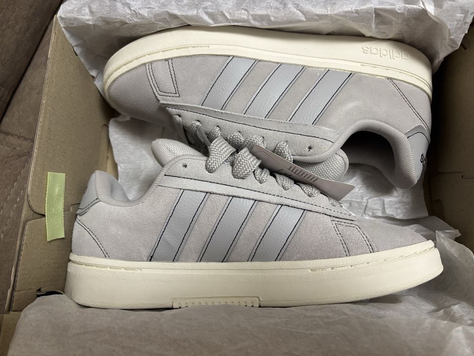 Продаю кеды Adidas