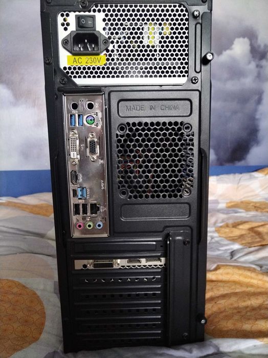 Настолен компютър