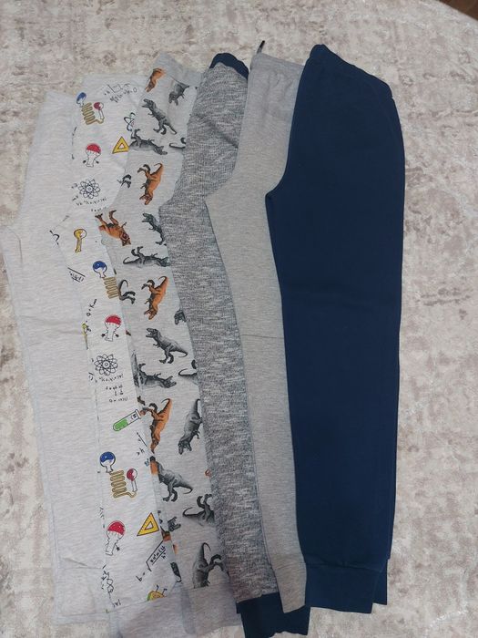 Pantaloni trening copii