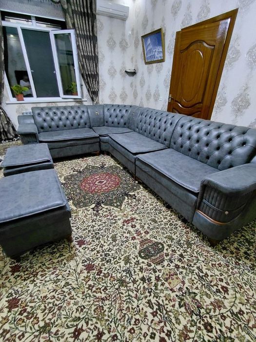 Gostinniy mebel sotiladi!
