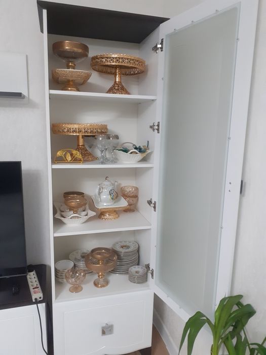 Продам стенку  для