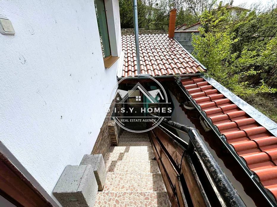 Продава се Етаж от къща в с. Арбанаси, Област Велико Търново - 144 кв.м за 1820 €/кв.м - Снимка #8