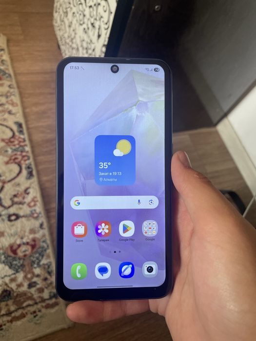 Samsung a35 срочно продам