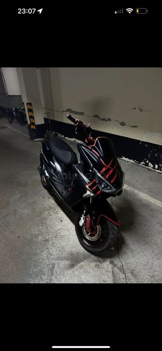 Макси беннали 180 кубов